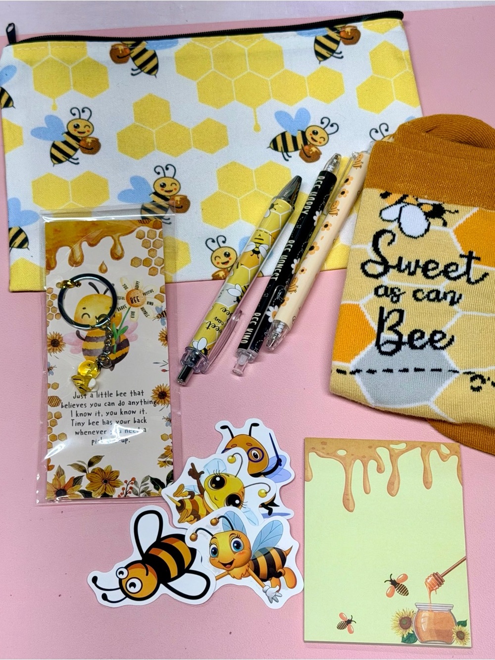 Bee-Themed Accessories Set - Yellow